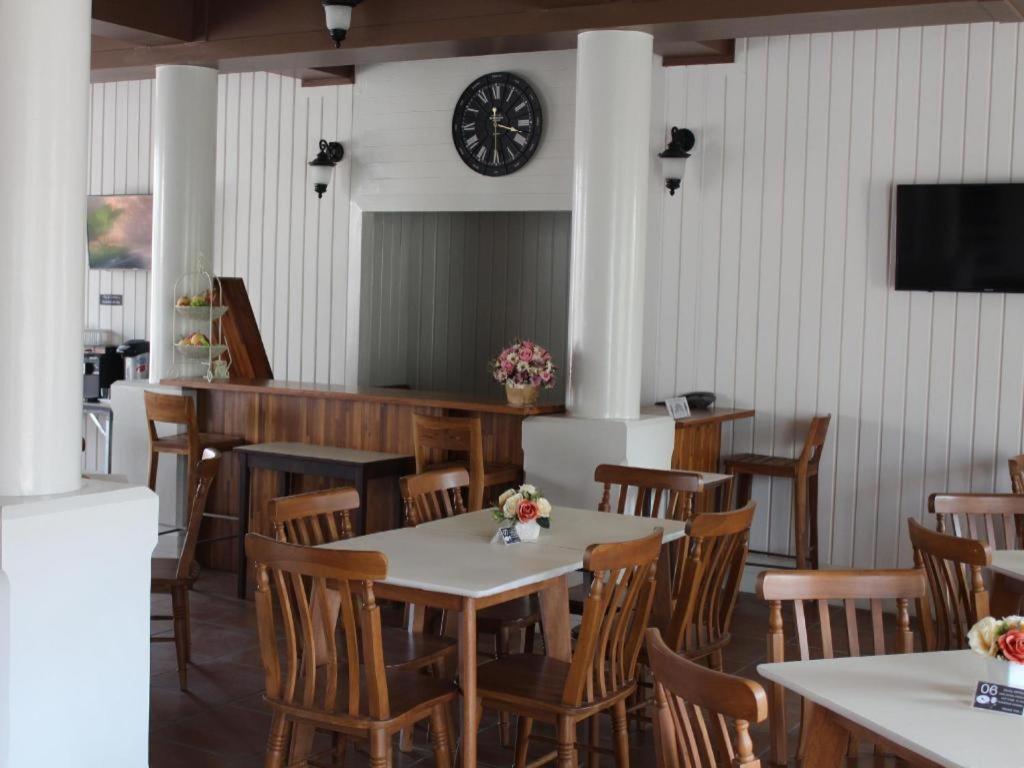 Hotel Baan Pimpisa Bang Sare Zewnętrze zdjęcie