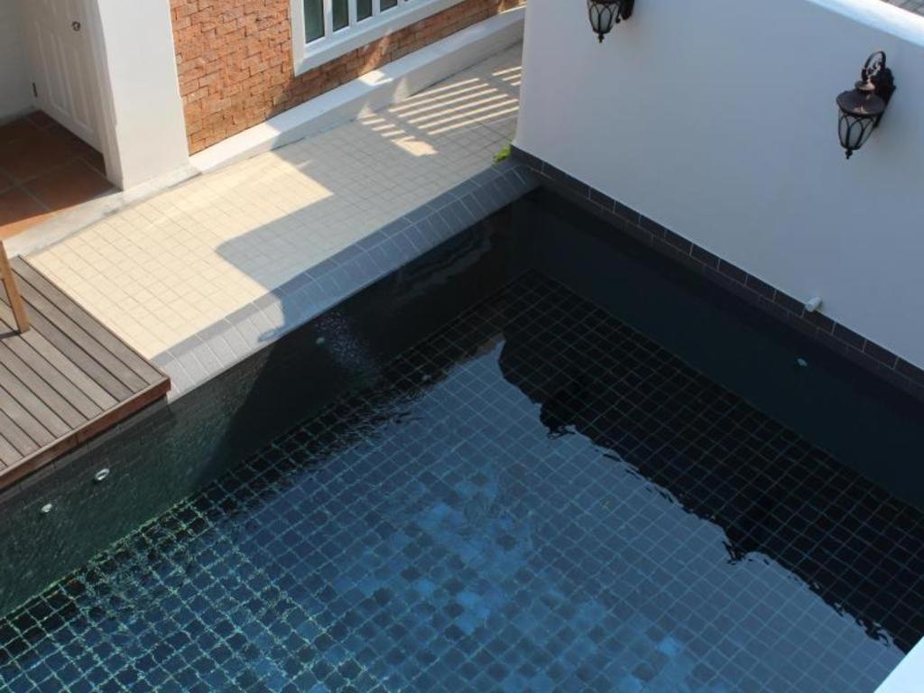 Hotel Baan Pimpisa Bang Sare Zewnętrze zdjęcie