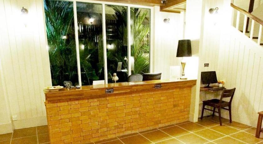 Hotel Baan Pimpisa Bang Sare Zewnętrze zdjęcie